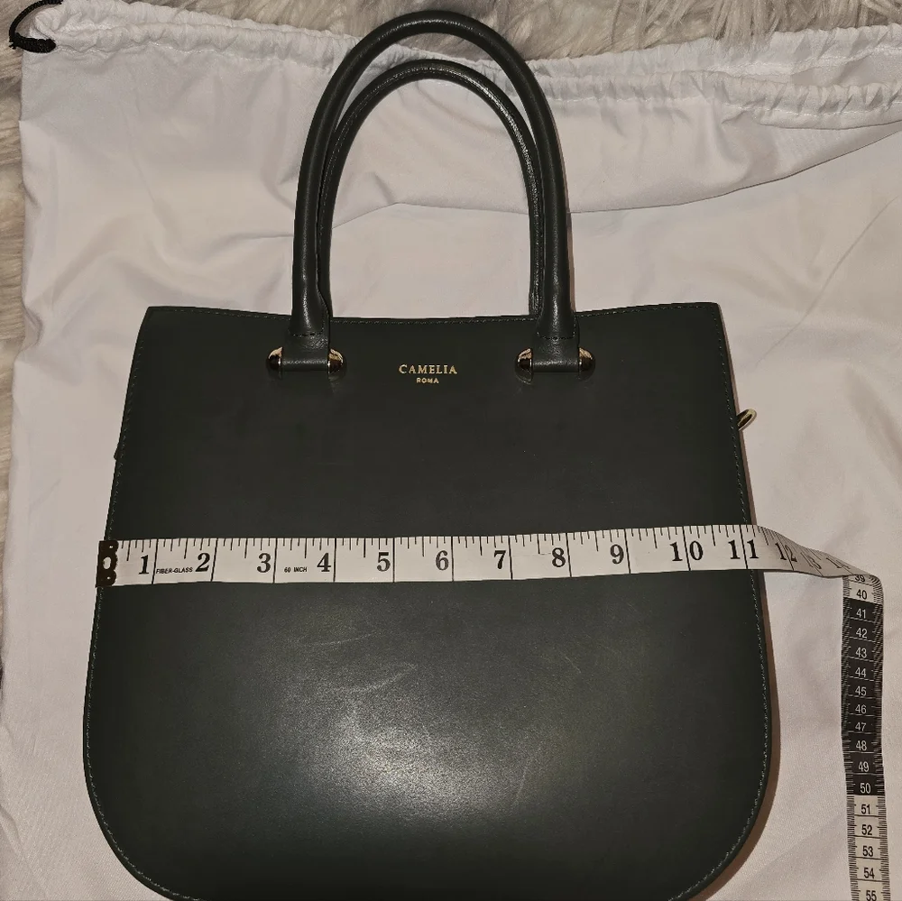 Authentic Camelia Roma Handbag - Picture 3 of 10